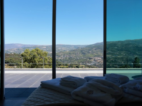 Quarto - A Cidade e as Serras