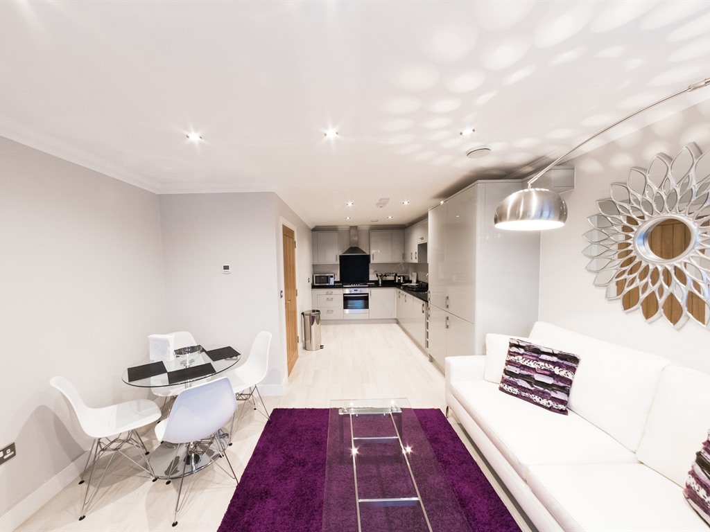 Luxury Penthouse in Reading Town Centre- KSA