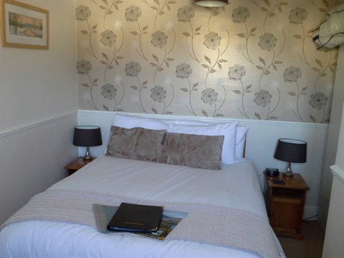Double room-Ensuite-Small