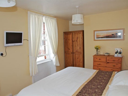 Double room-Ensuite-Super-King (Front) - Breakfast Included