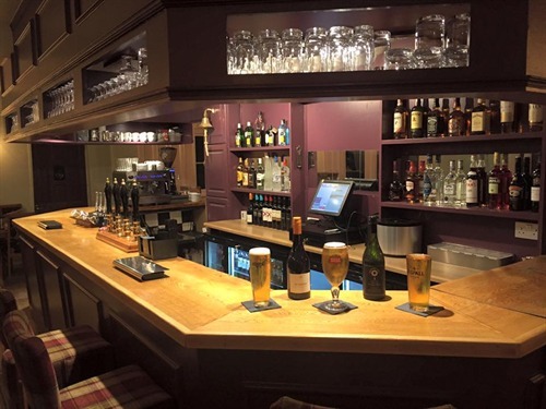 The Volunteer - This warm and friendly bar welcomes you to The Volunteer Inn