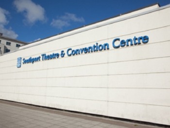 2 Minute walk from the Southport Theater and Convention Centre