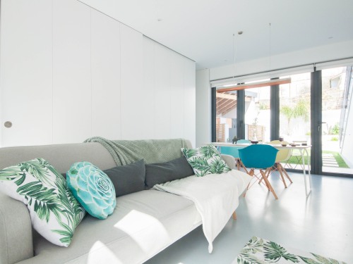 A convertible sofa is available for an extra guest or a child