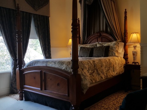 Victorian Guest Room