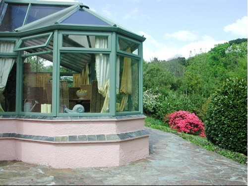 The breakfast conservatory