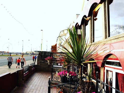 Promenade-sea front