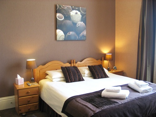 Luxury en-suite Room with double shower cubicle