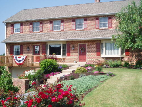 Homestead Lodging and gorgeous landscaping