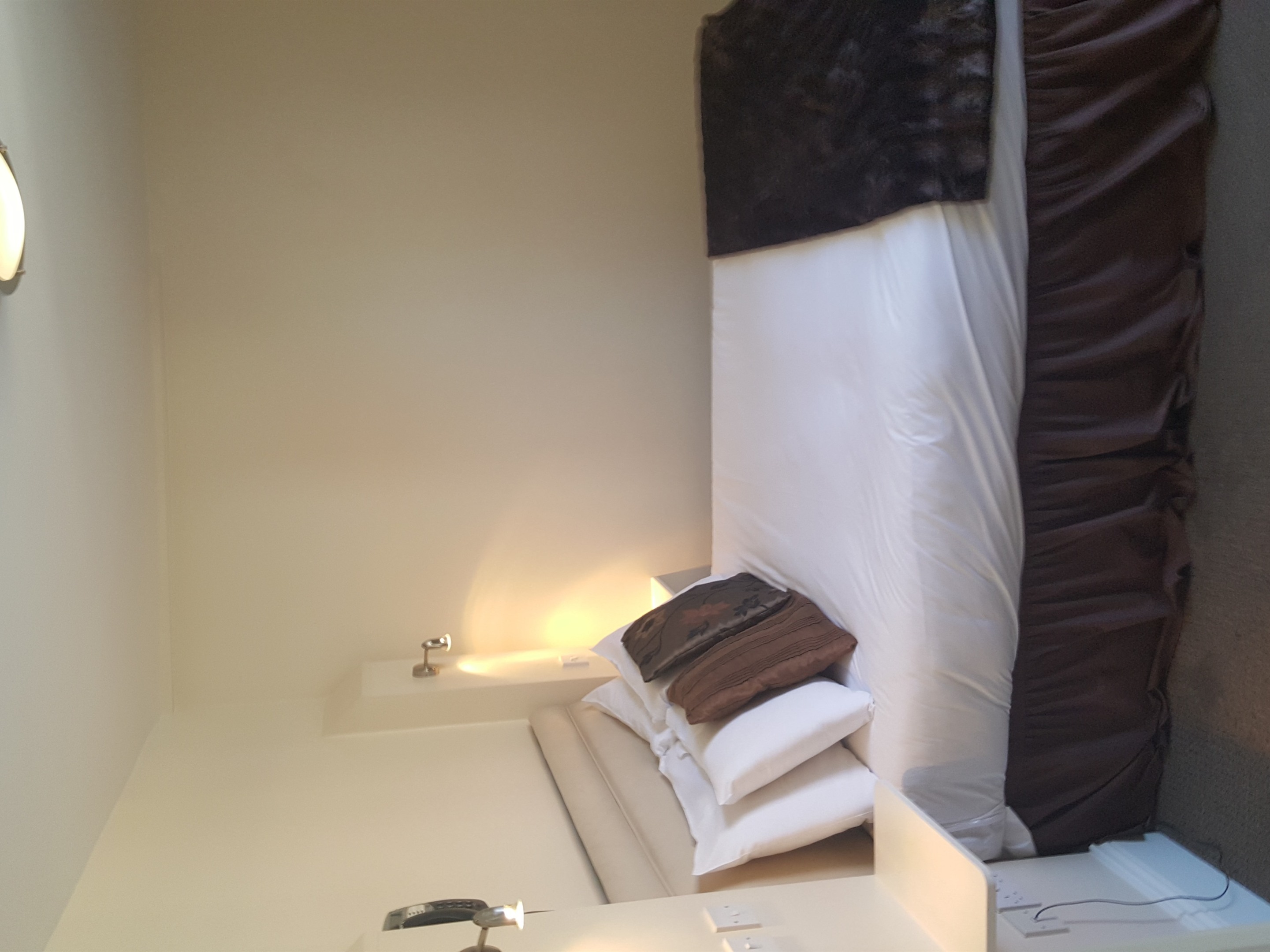 Double room-Standard-Ensuite with Shower-Courtyard view-Room 4 