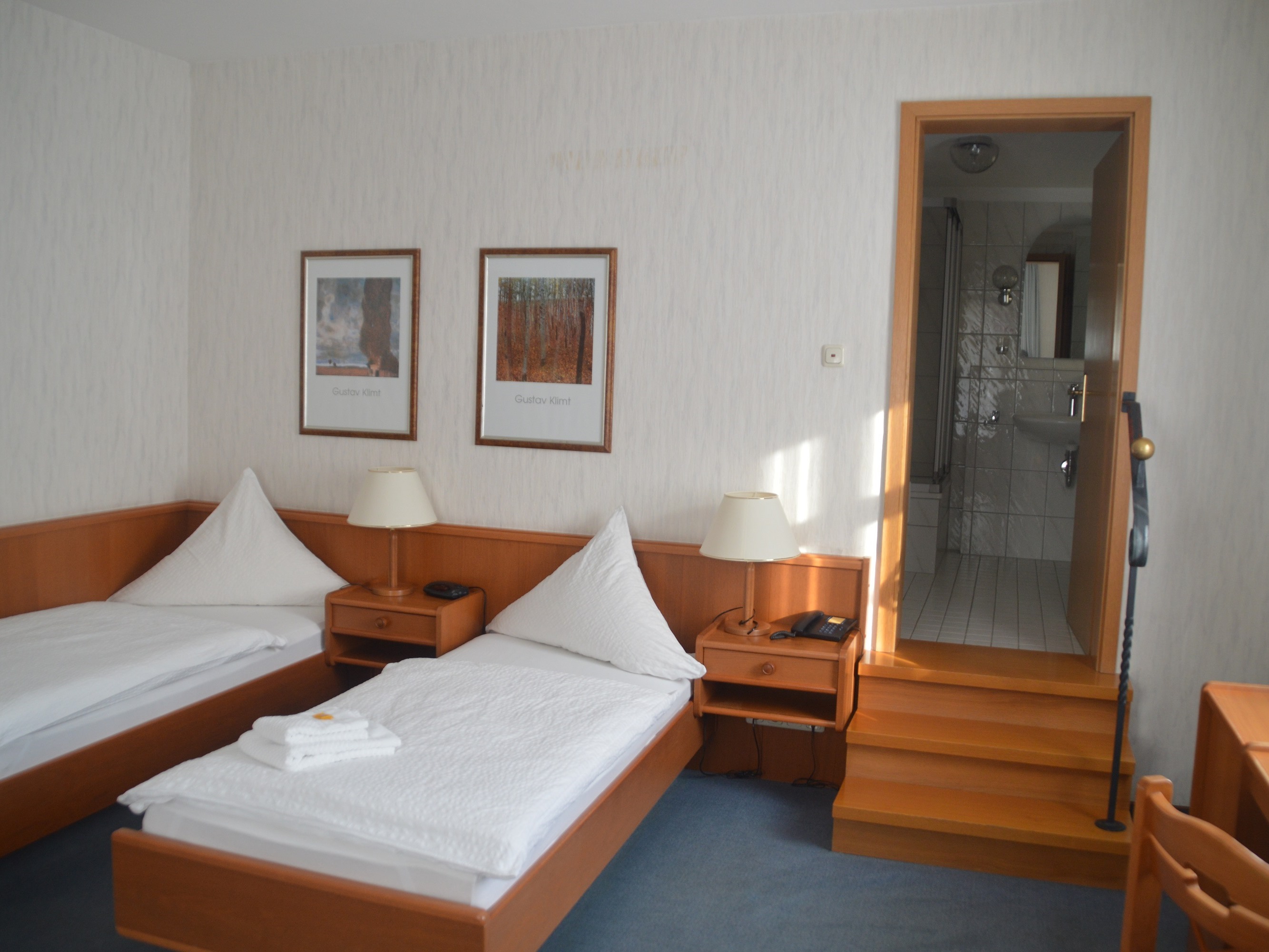 Zweibettzimmer-Standard-Eigenes Badezimmer - Basistarif