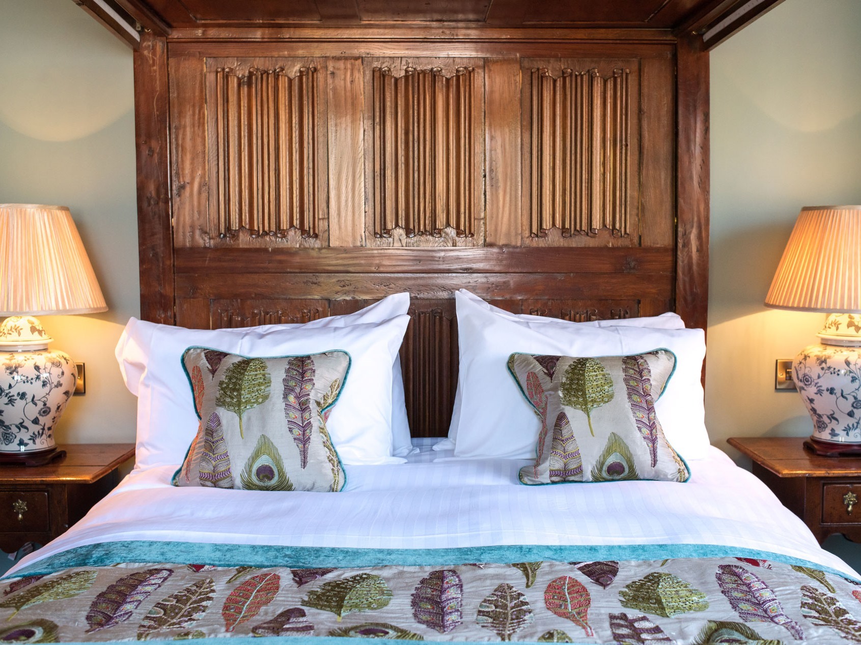 Double room-Deluxe-Ensuite with Shower-Four Poster