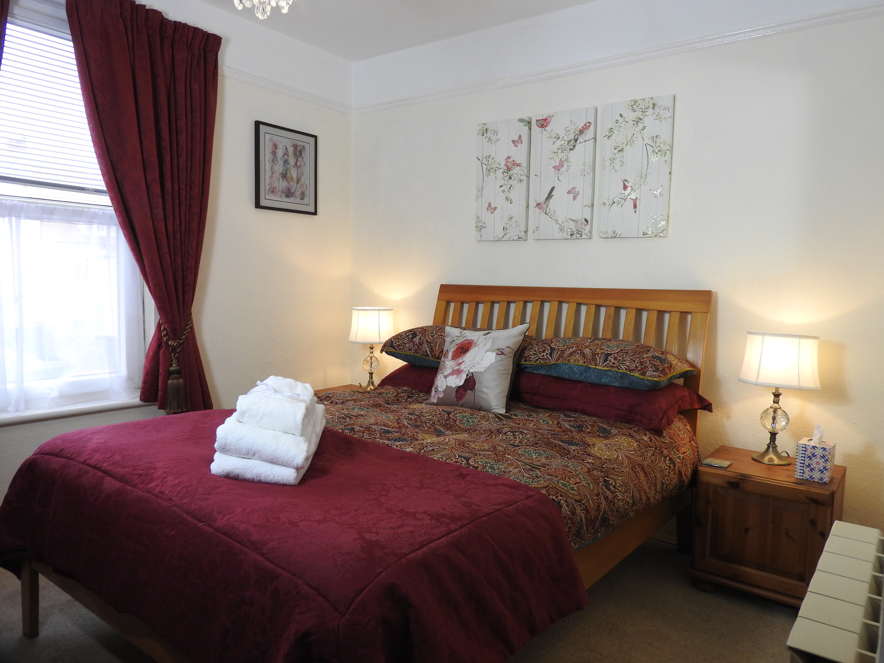 Double room-Comfort-Ensuite with Shower - Base Rate
