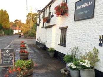 Radstock Hotels Guest Houses And Bed Breakfasts 53 Properties In Or Near To Radstock Somerset