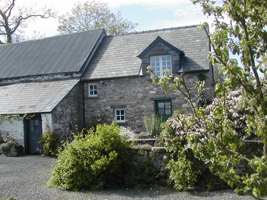 Alltybrain Farm Cottages And B B Brecon United Kingdom Toproomscom