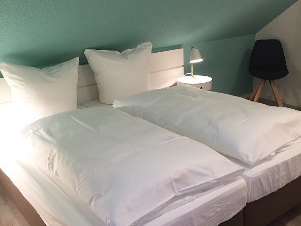 Wohnung-Eigenes Badezimmer