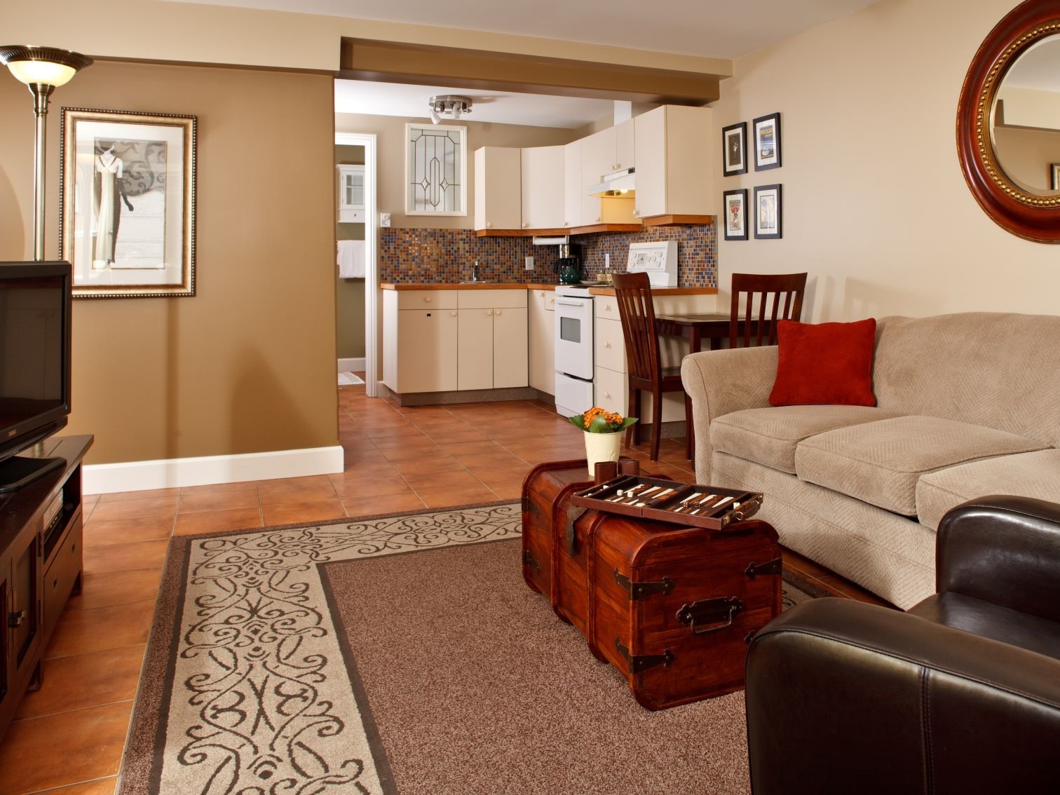 Quad room-Ensuite-Standard-King Garden Suite.