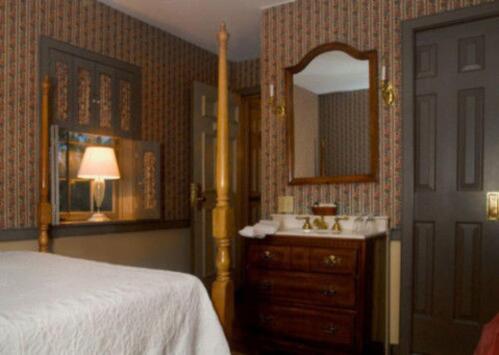 Room 306, Jefferson Davis