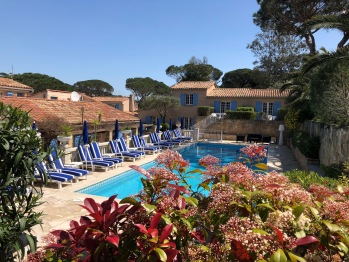 Plage De Gigaro Hotels Guest Houses And Bed And Breakfasts