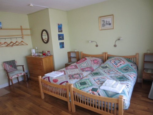 Room No. 4 (ensuite)