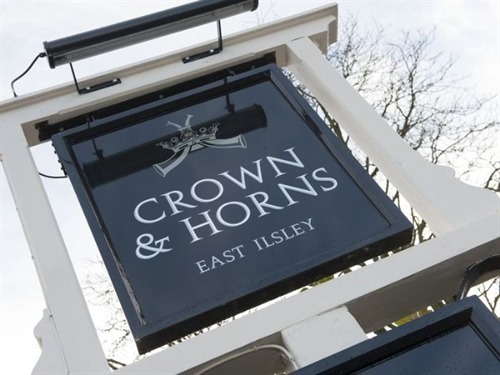 The Crown & Horns - 