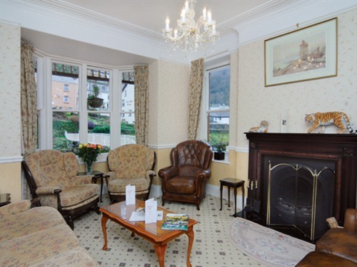 Guest Lounge