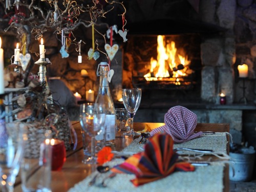 The Shack is set in the garden, with open fire and veiws across the gadren. You will love it and the food.