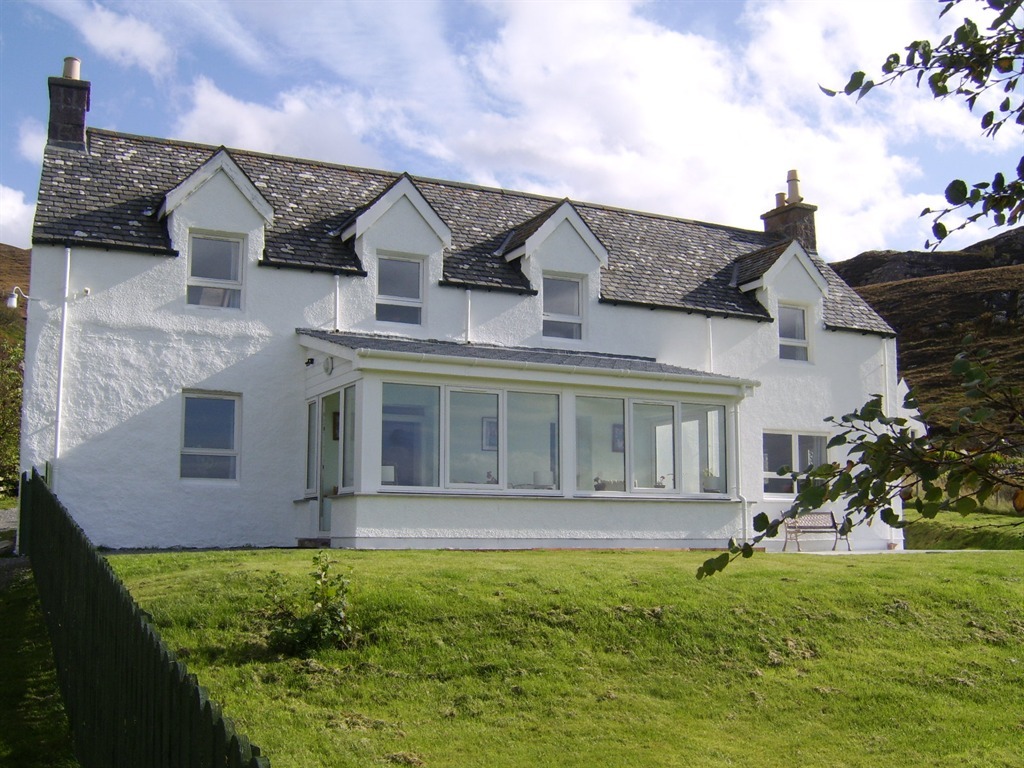 Croft Cottage Ullapool United Kingdom Toproomscom