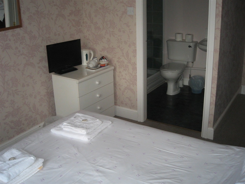 Double room-Ensuite-with Moors View