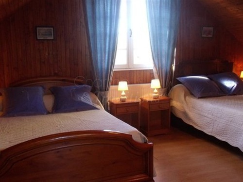 Famille-Standard-Salle de bain-Vue sur Parc-La Chambre Bleu 