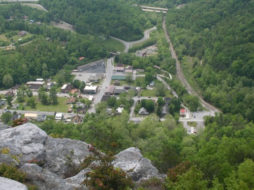 The view of the town of Cumberland Gap from the Pinnacle overlook.