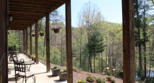 Lodge Terrace Level (Campbell & Winding Stair Suites)
