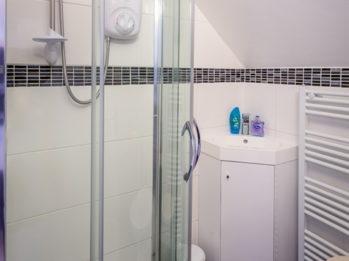 Rooms 5/6...  Shared Shower