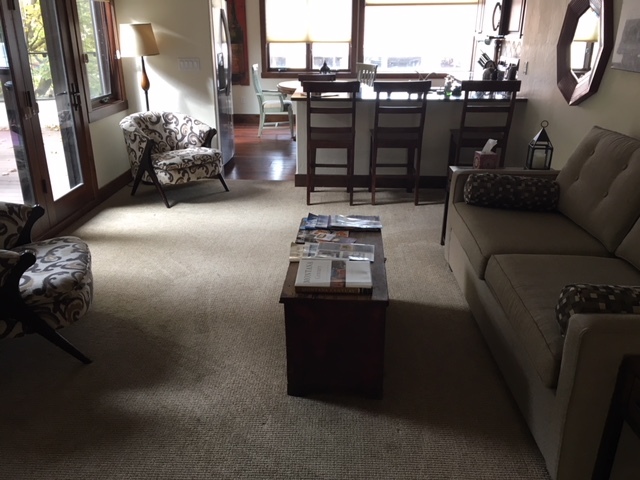 Condo-Ensuite-Deluxe-Street View-Suite 2 - Base Rate