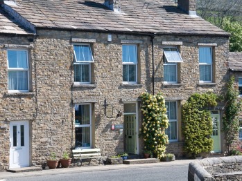 Hawes Hotels Guest Houses And Bed Breakfasts 8 Properties In Or Near To Hawes North Yorkshire
