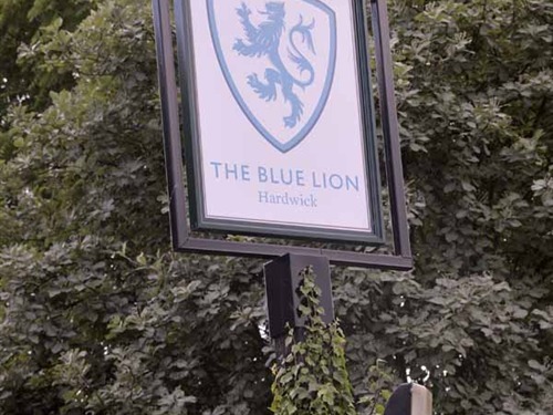 Local Blue Lion gastro pub