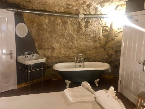 The Cave Room 7
