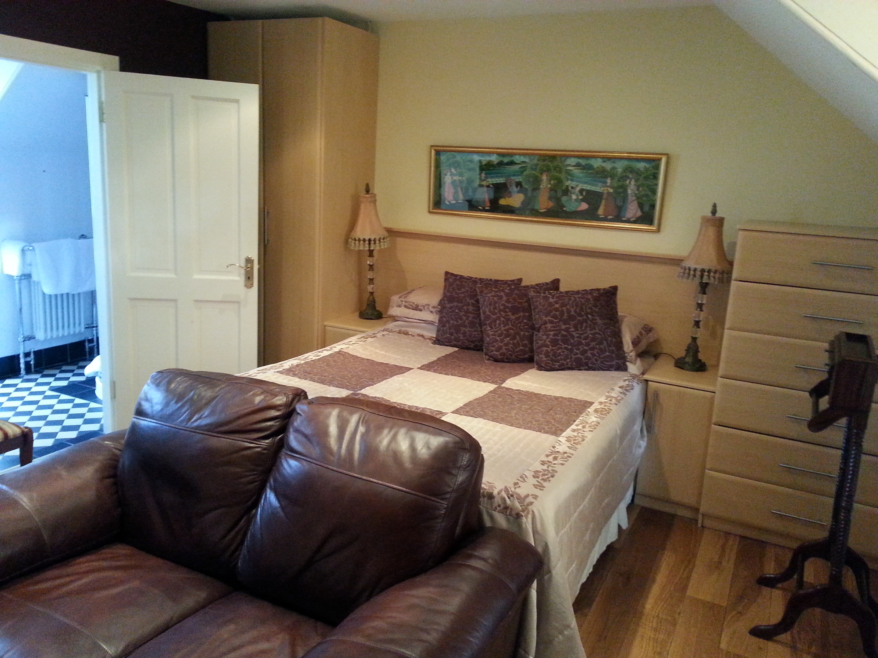 Double room-Ensuite with Shower