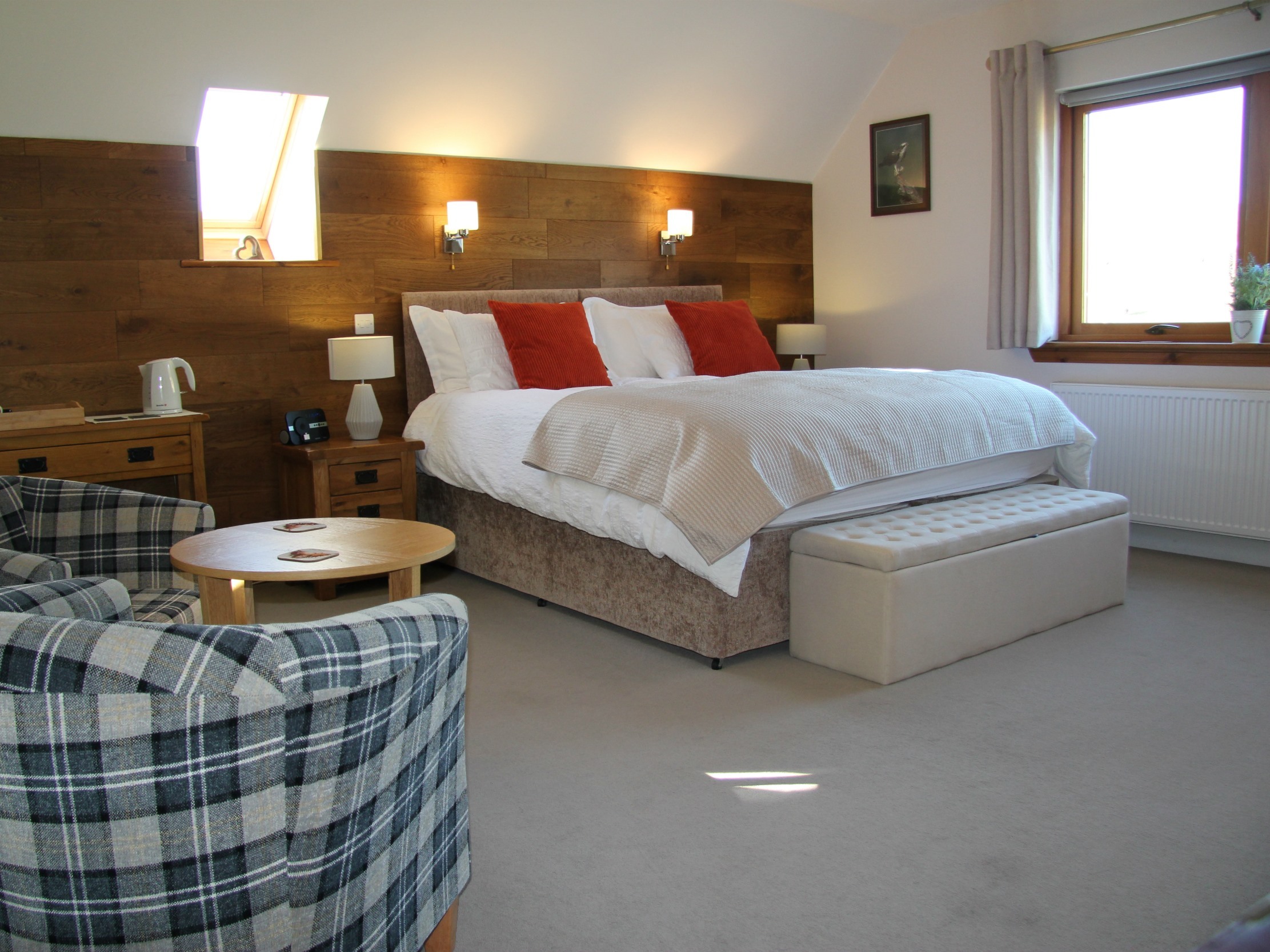 Double room-Ensuite-Room 2 - Osprey - Base Rate