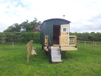 Shepherds Lodge - 