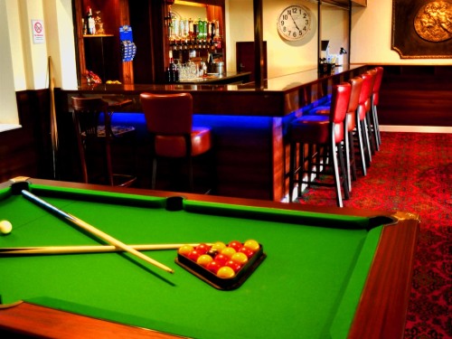 Pool table & bar