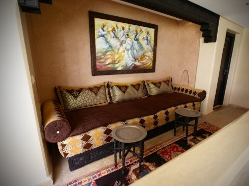 Guest lounge nook
