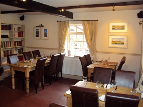 The King William IV, Hunstanton | Gallery Restaurant featuring art exhibitions