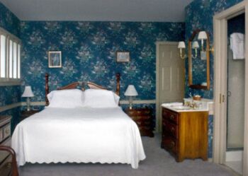Room 204, Winston Churchill Suite