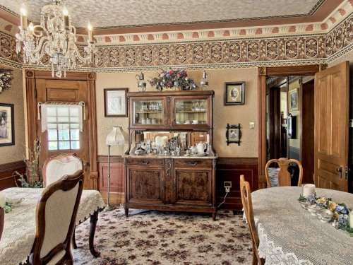 Dining room 3