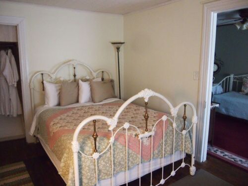 Maid's Suite bedroom