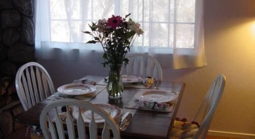 Indoor Breakfast Area