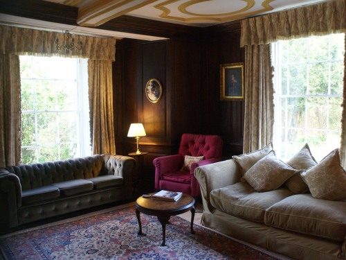 Period, pannelled drawing room
