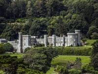 <font color="#1A5707">Caerhays Castle - 13 Miles (21 Km)