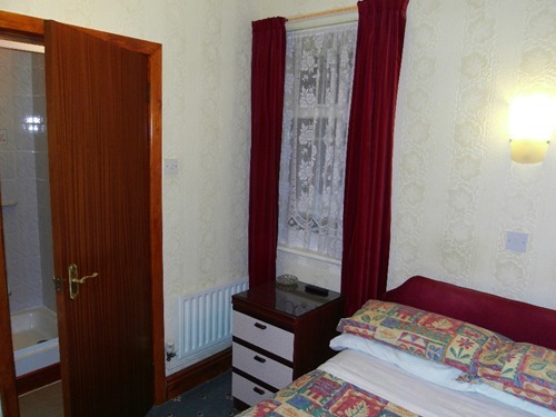 Single room-Ensuite-(Double Bed)