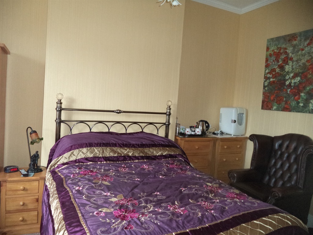Double room-Premium-Ensuite with Shower